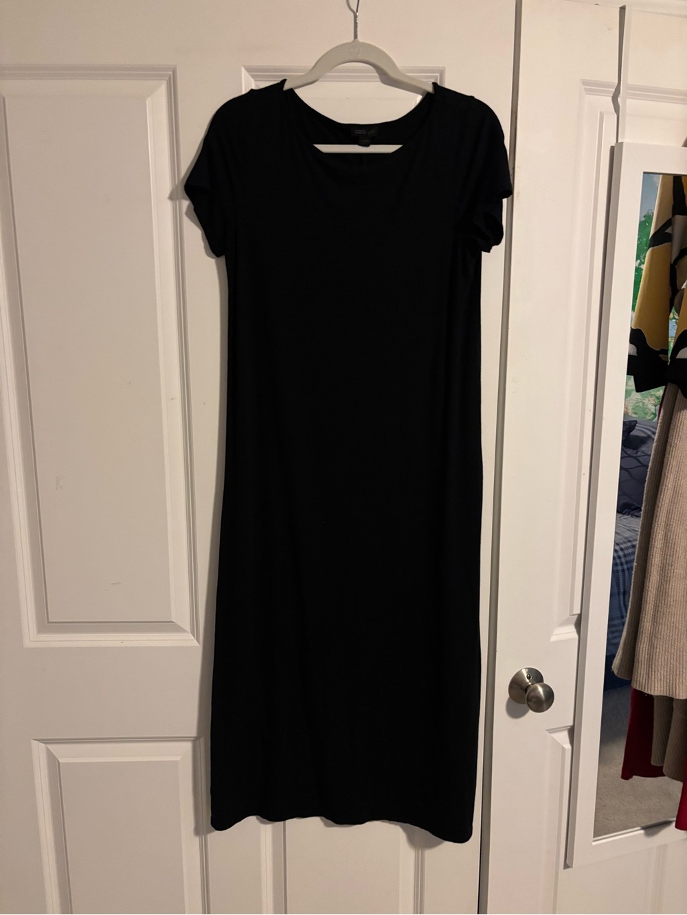 J. Jill Classic Black Short-Sleeve Maxi Dress - Versatile Everyday Style
